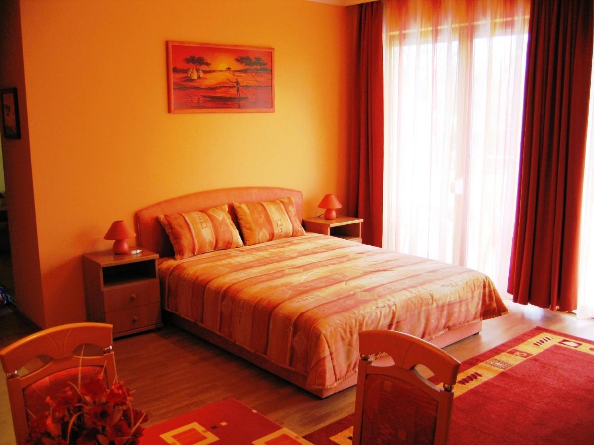 Balaton Wellness Apartman Siofok Exterior photo