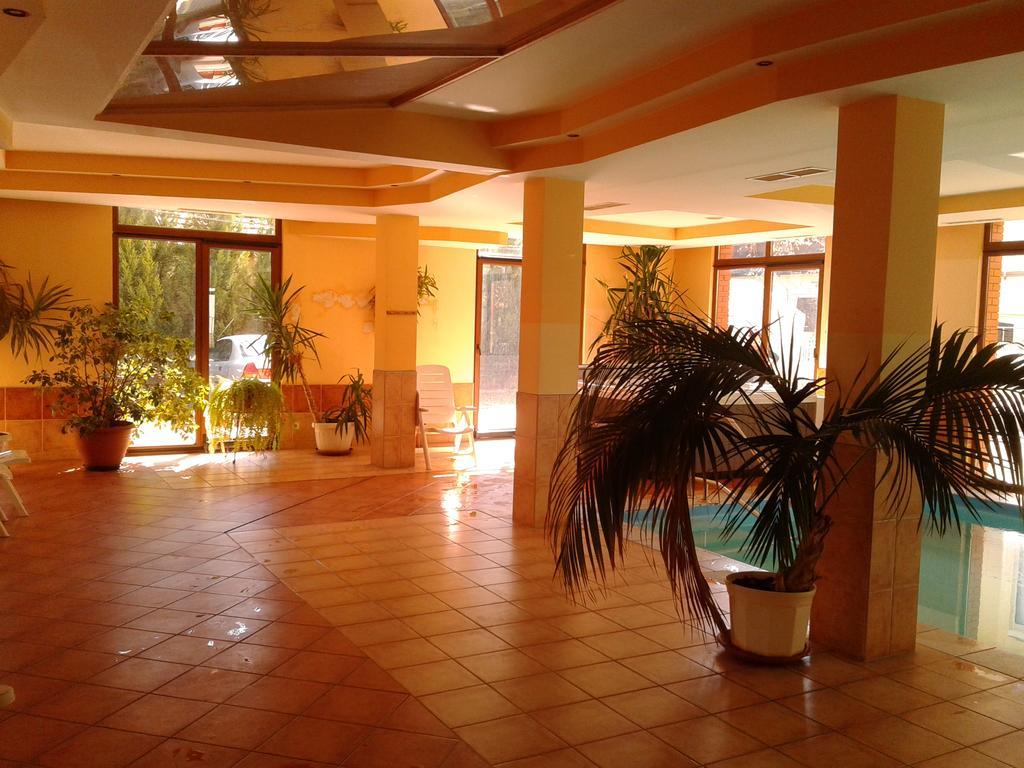 Balaton Wellness Apartman Siofok Exterior photo