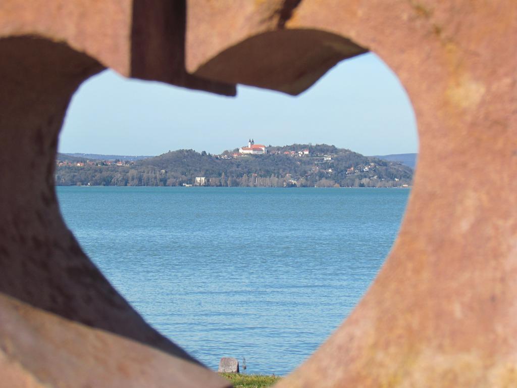 Balaton Wellness Apartman Siofok Room photo