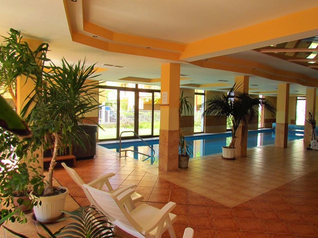 Balaton Wellness Apartman Siofok Room photo
